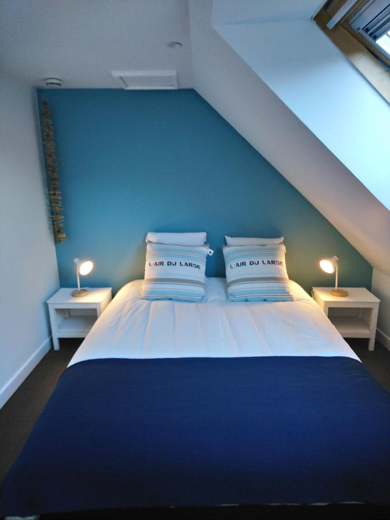 Isles Les Ecrehous Apartment Portbail Room photo